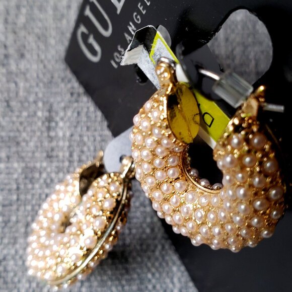 BNWT GUESS goldtone embellished faux pearls solid hoop earrings (OS) - Picture 1 of 4